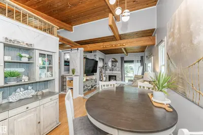 Interior photo 2 of 35 NORTHWOODS VG NW