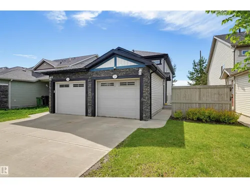 #23 6520 2 AV SW, Edmonton - $215,000
