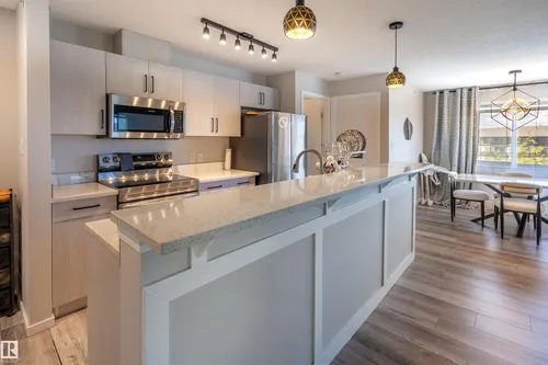 #439 1180 HYNDMAN RD NW, Edmonton - $180,500