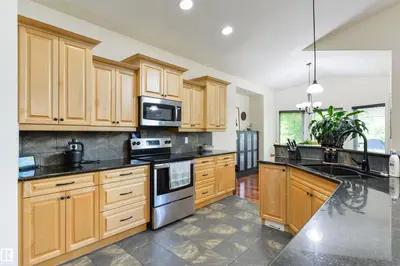 Interior photo 2 of 734 FRASER VISTA VS NW