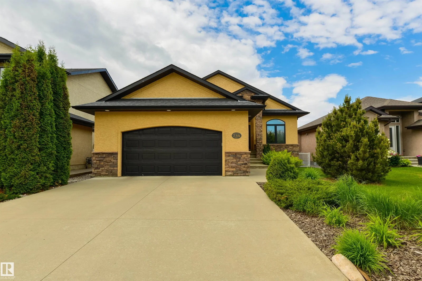 734 FRASER VISTA VS NW, Edmonton - 4 bedroom Detached Single Family for sale