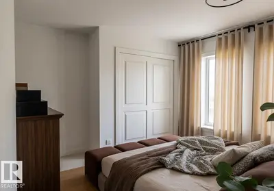 Interior photo 2 of 11641 95A ST NW