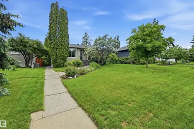 Interior photo 1 of 9616 146 ST NW