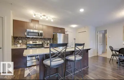 Interior photo 1 of 5521 7 AV SW