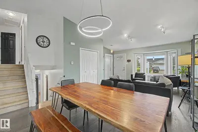 Interior photo 3 of 4403 43 ST