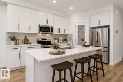 Interior photo 1 of 7470 KLAPSTEIN CR SW