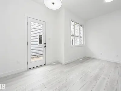 Interior photo 4 of #30 2710 66 ST SW