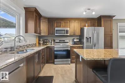 Interior photo 4 of 4924 57 AV