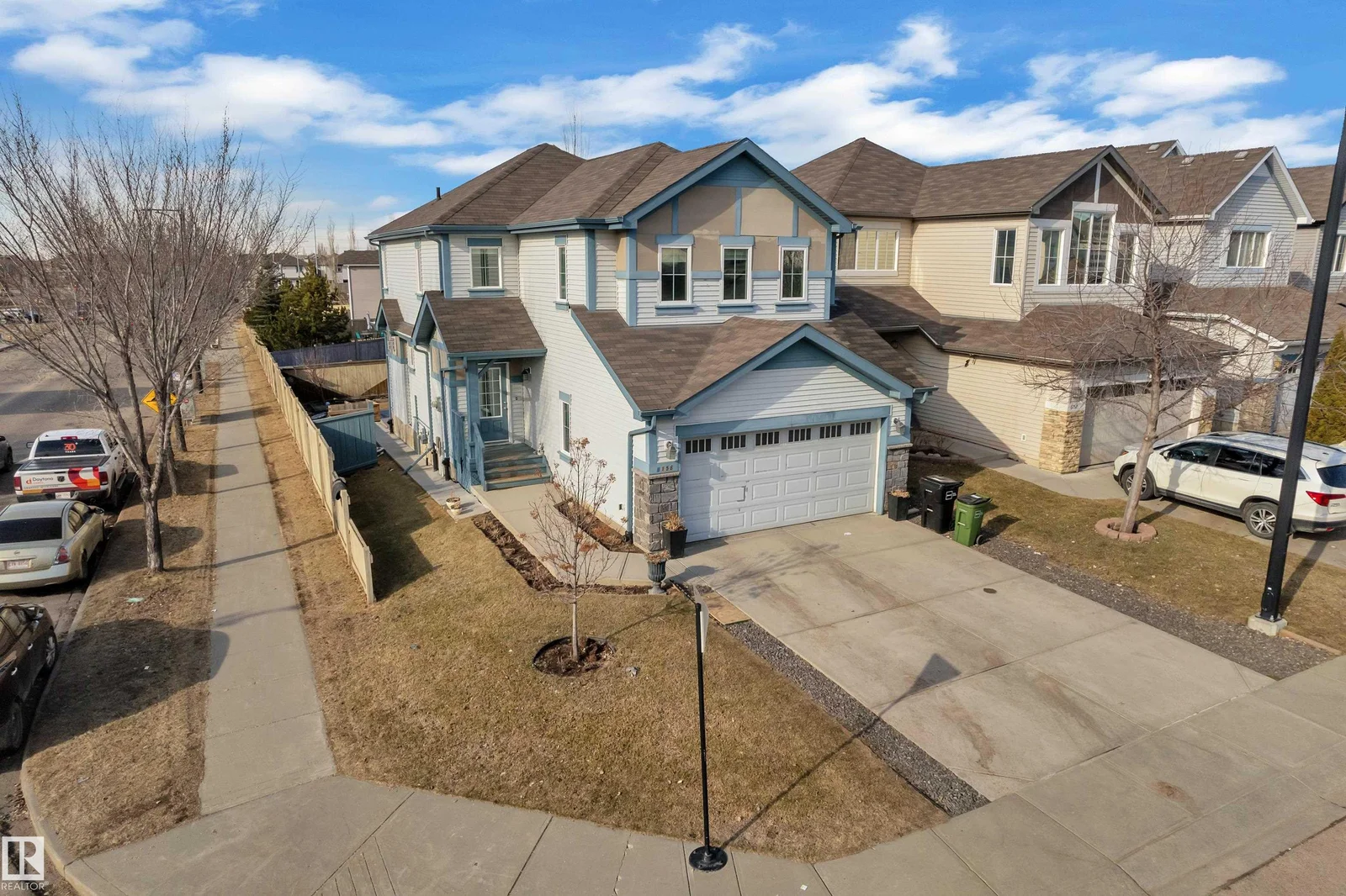 6156 11 AV SW, Edmonton - 4 bedroom Detached Single Family for sale