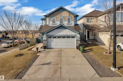Interior photo 1 of 6156 11 AV SW