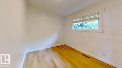 Interior photo 3 of 5 SORREL CR