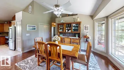 Interior photo 4 of 56407 RGE ROAD 240
