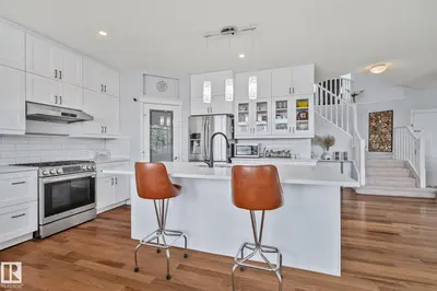 Interior photo 4 of 13411 149 AV NW