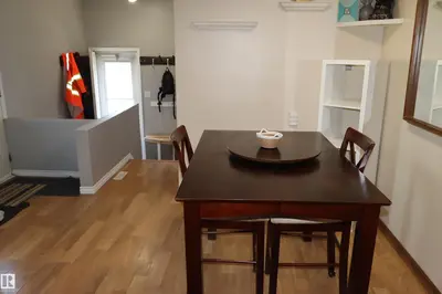 Interior photo 2 of 147 Garwood DR