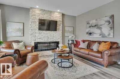 Interior photo 2 of 477 ROBERTS CR