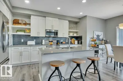 Interior photo 4 of 477 ROBERTS CR