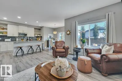 Interior photo 3 of 477 ROBERTS CR