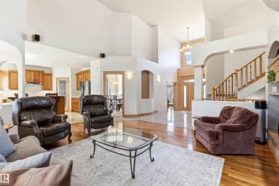 Interior photo 2 of 244 WOLF WILLOW RD NW