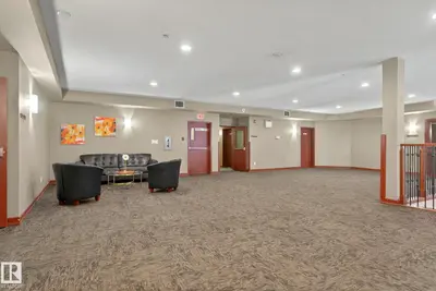 Interior photo 3 of #104 263 MACEWAN RD SW