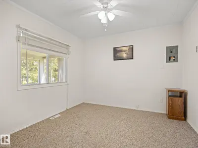 Interior photo 4 of 337 CRYSTAL SPRINGS