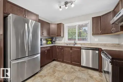 Interior photo 3 of 4312 43A AV
