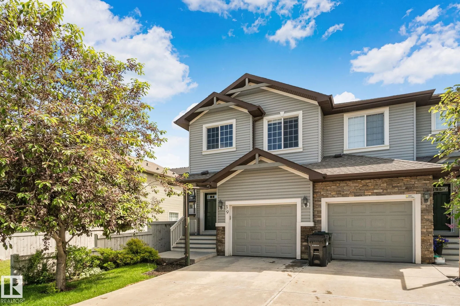 39 MEADOWVIEW CO, Spruce Grove - 3 bedroom Duplex for sale