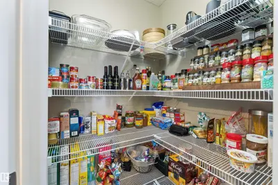 Interior photo 3 of 3039 Harvey CR NW