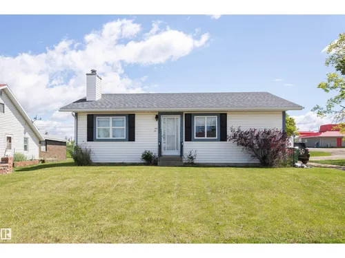 10232 101 ST, Westlock - $379,000
