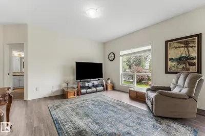 Interior photo 4 of 18 HILLCREST CO