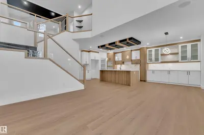 Interior photo 3 of 59 Renwyck PL