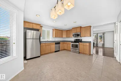 Interior photo 3 of 9204 SCOTT LN NW