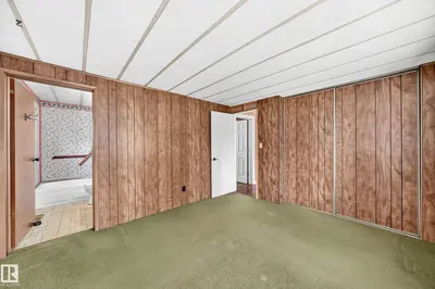 Interior photo 3 of 205 53110 RGE ROAD 213 NE