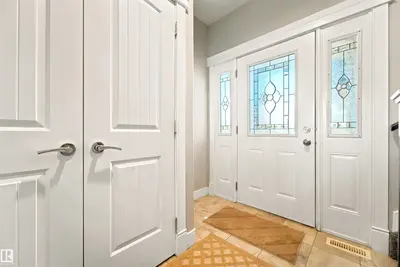 Interior photo 2 of 5110 RUE EAGLEMONT
