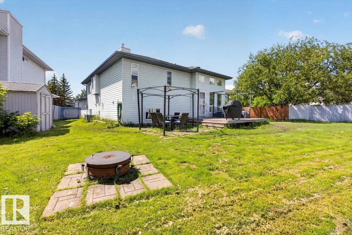 3907 33 ST NW, Edmonton - 4 bedroom Detached Single Family for sale