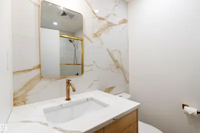 Interior photo 4 of #21 26328 MEADOWVIEW DR
