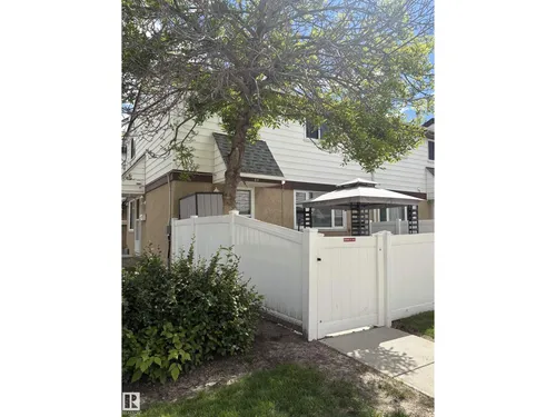 4C TWIN TC NW, Edmonton - $245,000