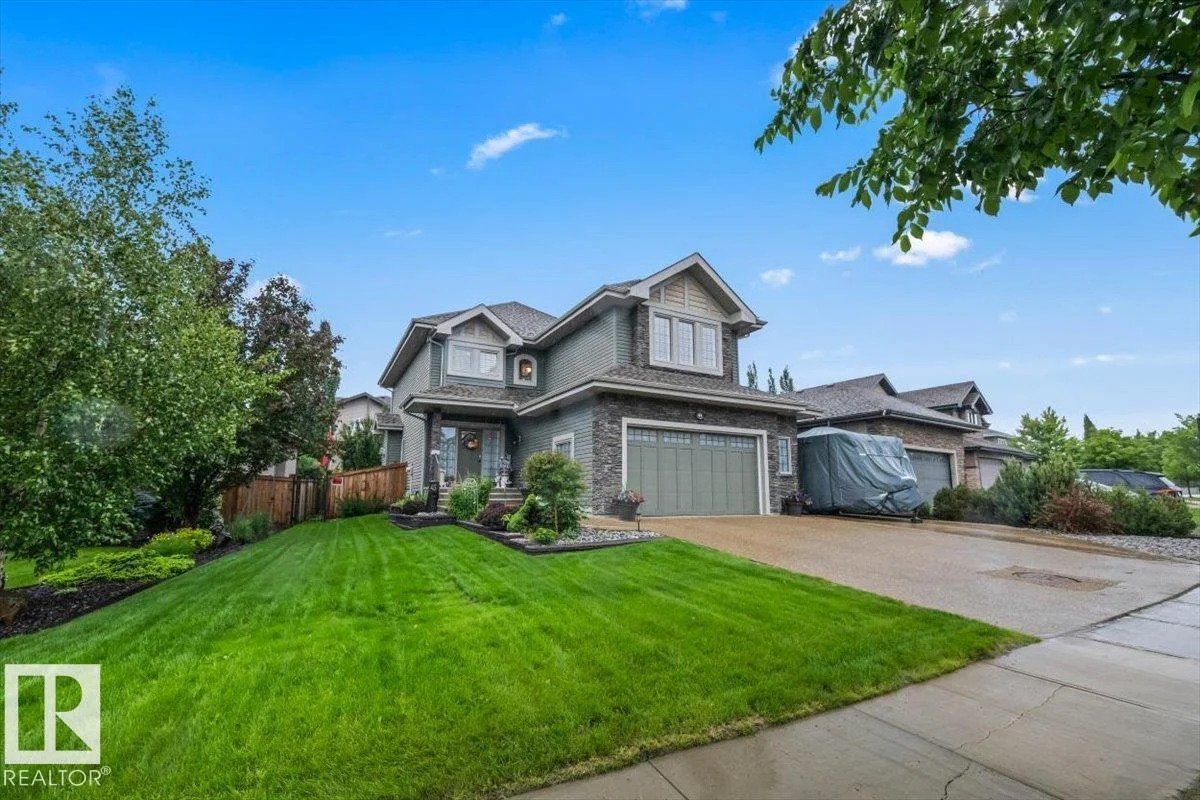 45 LACOMBE DR, St. Albert - 4 bedroom Detached Single Family for sale