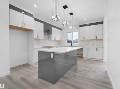 Interior photo 2 of 332 ROBERTS WD