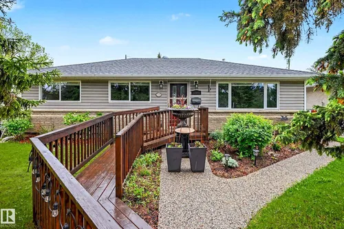 11006 161 ST NW, Edmonton - $359,888
