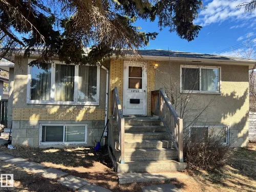 12720 135 AV NW, Edmonton - $339,900