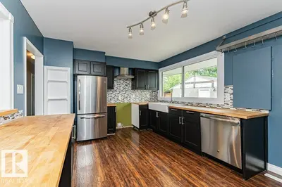 Interior photo 3 of 13411 140 ST NW