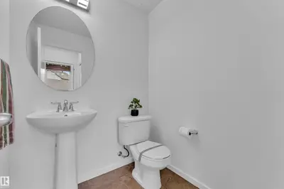 Interior photo 3 of 2143 32 ST NW