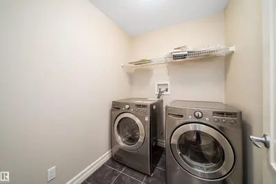 Interior photo 4 of 11312 13 AVE SW SW