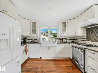 Interior photo 4 of 12215 103 ST NW
