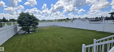 Interior photo 3 of 4519 59 ave