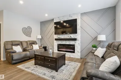 Interior photo 2 of 27 PROSPECT PL