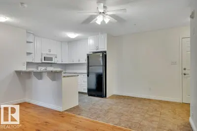 Interior photo 4 of #304 5102 49 AV