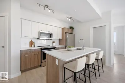 Interior photo 1 of #1206 10410 102 AV NW