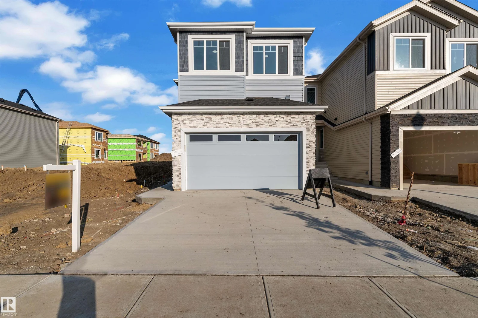 22815 80 AV NW, Edmonton - 7 bedroom Detached Single Family for sale