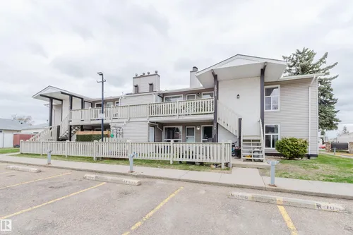 15017 26 ST NW, Edmonton - $179,000